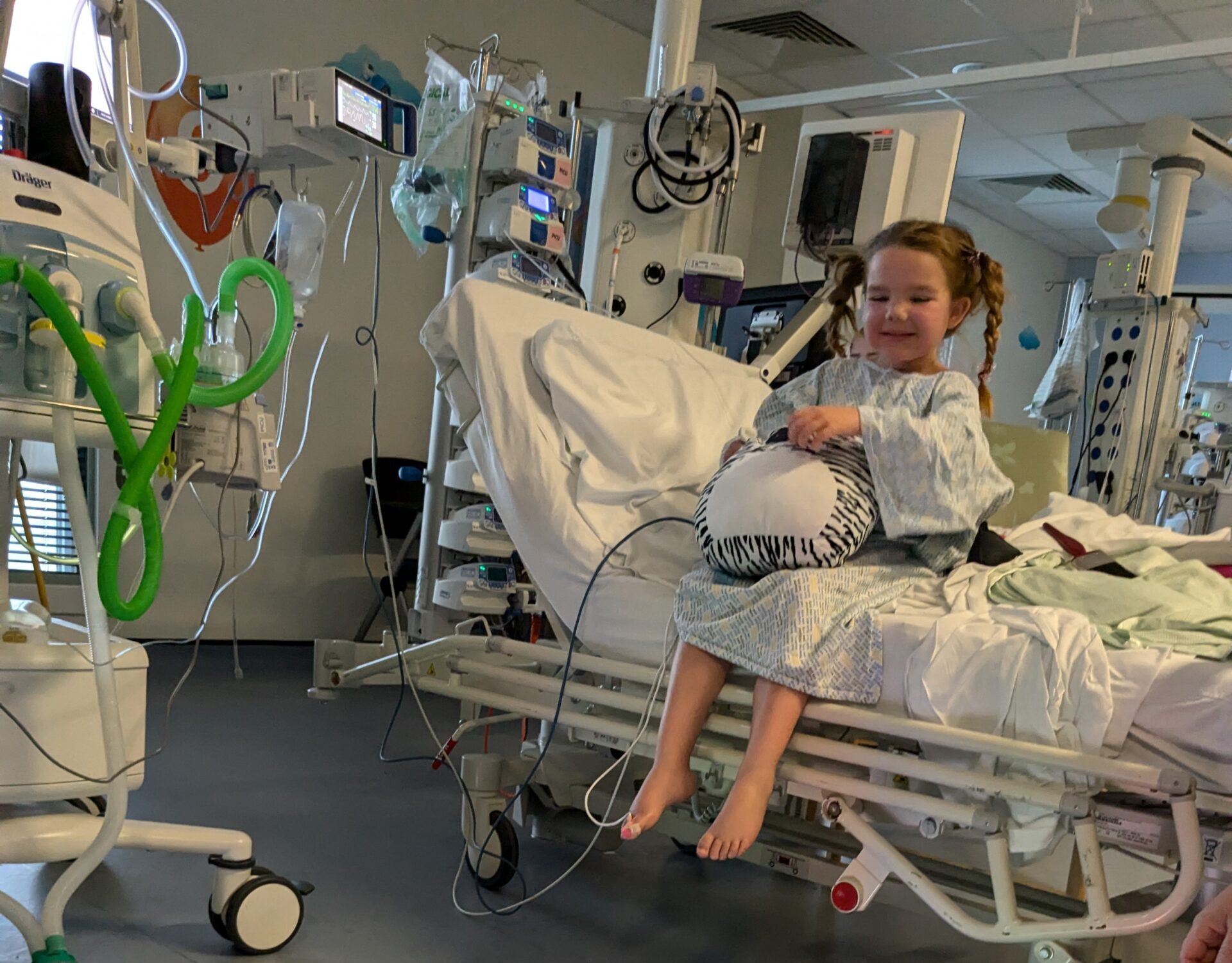 Glasgow Royal Hospital for Children debuts state-of-the-art equipment, funded by Rays of Sunshine’s Sunshine in Hospitals grant