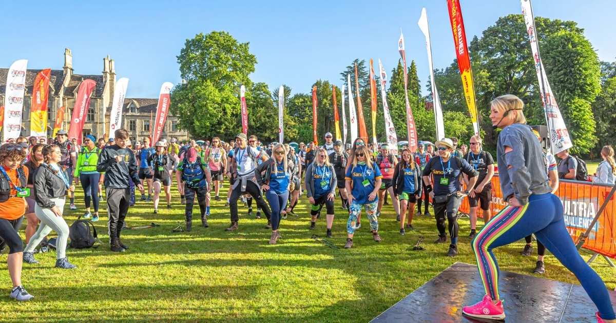 Participants getting ready to take on the Cotswold-Way-Ultra-Challeng